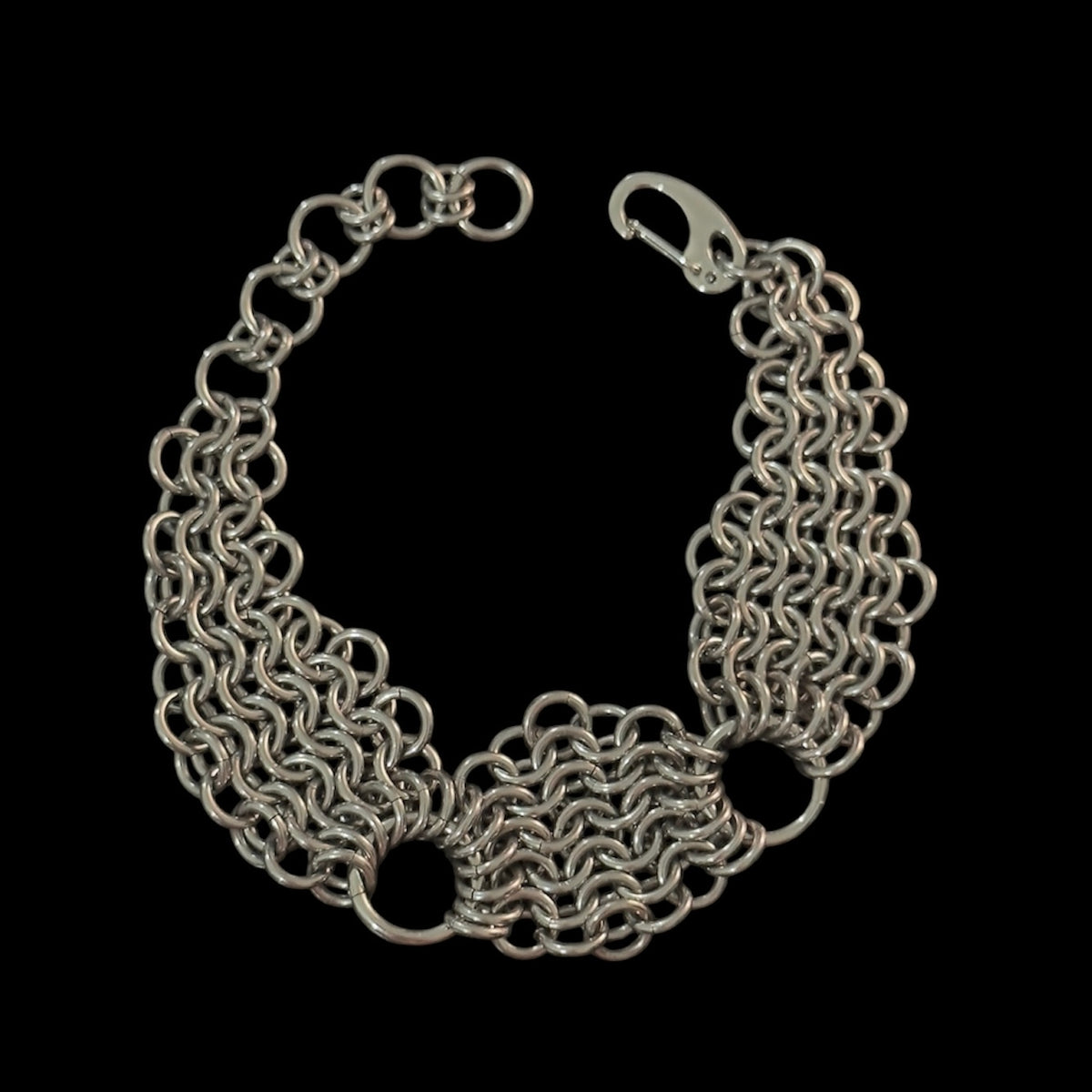 The Laced Bracelet