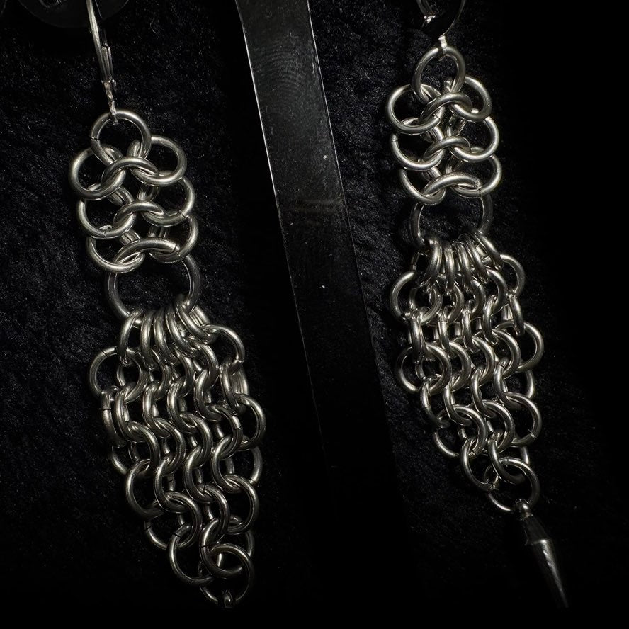 The I Earrings